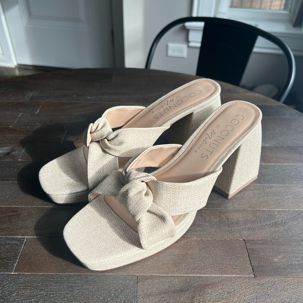 Coconuts by Matisse Natural Beige Knot Block Heel Sandals
